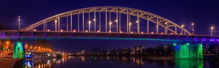 brug Arnhem taxi vervoer